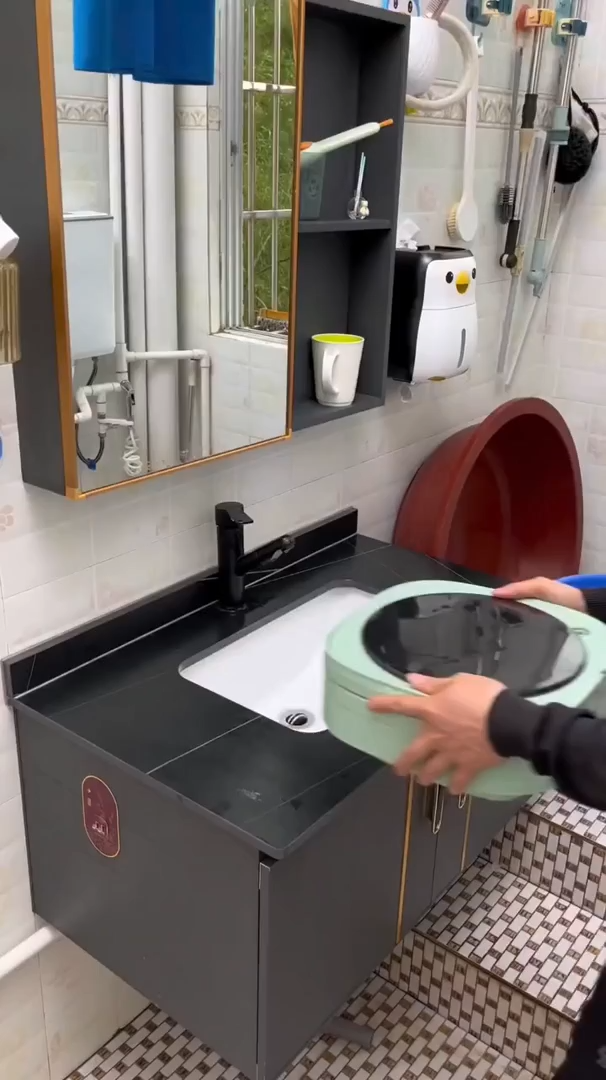 Foldable Mini Laundry Machine